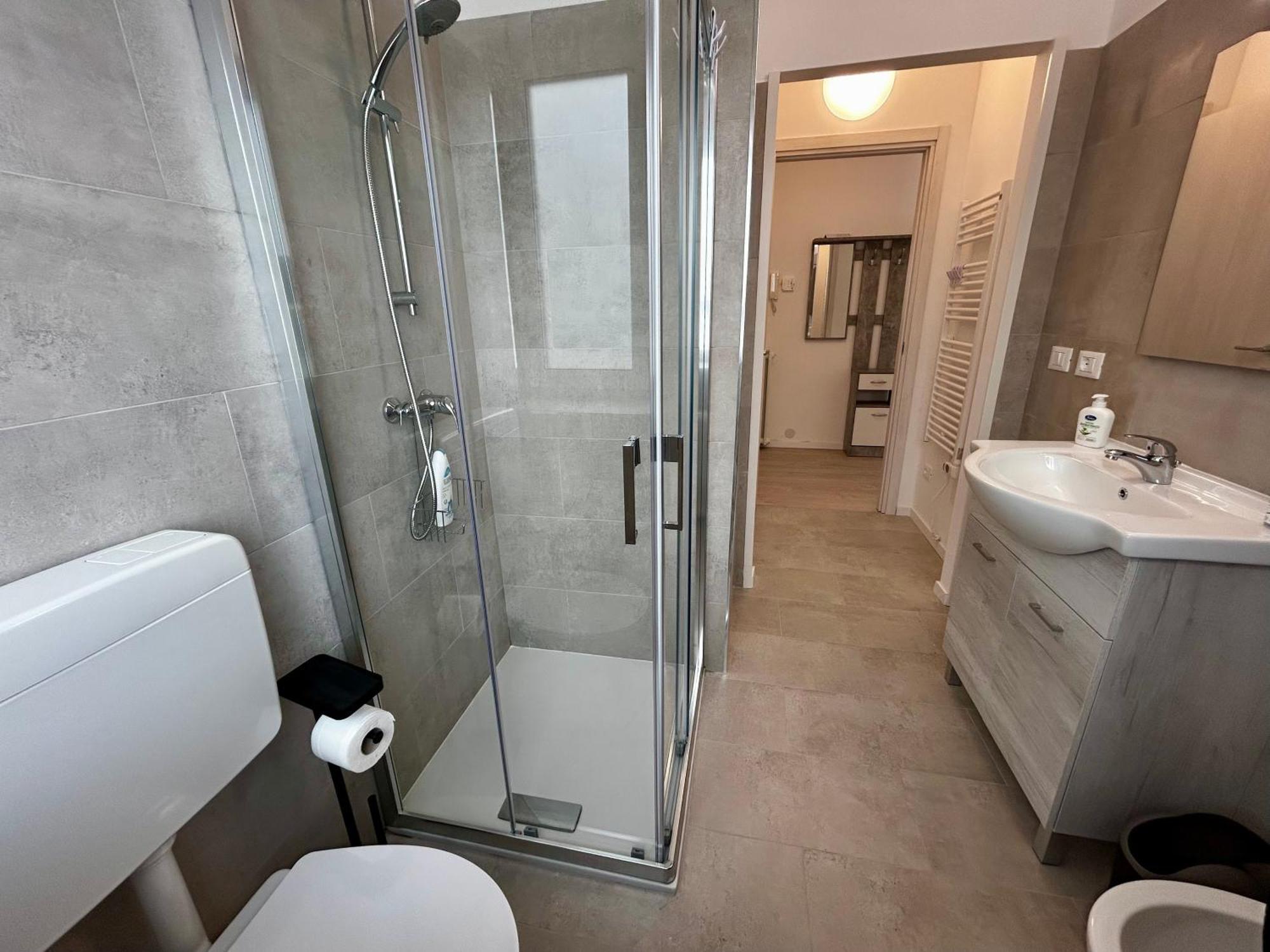 Luxury Urban Oasis Apartment In Center Of Udine Esterno foto